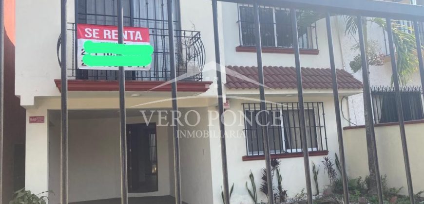 (Rentada) Fraccionamiento Villa Verde / Casa en Renta (2316-697)