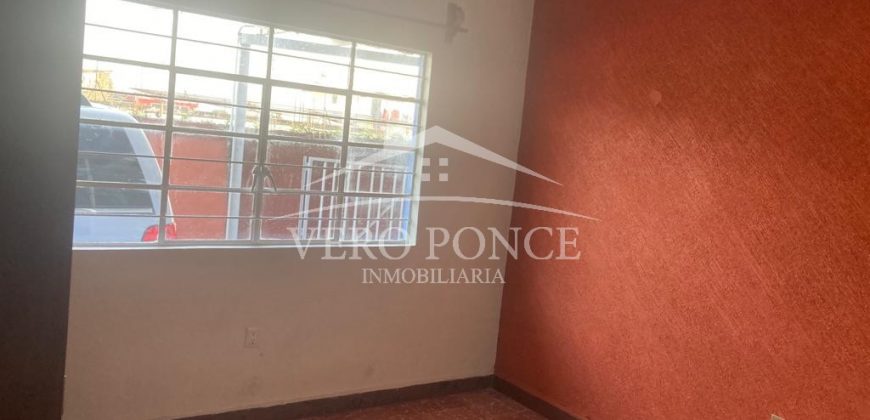 (Rentada) Zona Centro / Casa en Renta (2316-699)