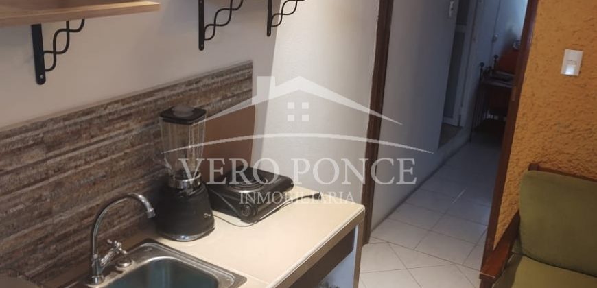 (Rentada) Fraccionamiento Villa Verde / Suite Amueblada en Renta (2317-704)