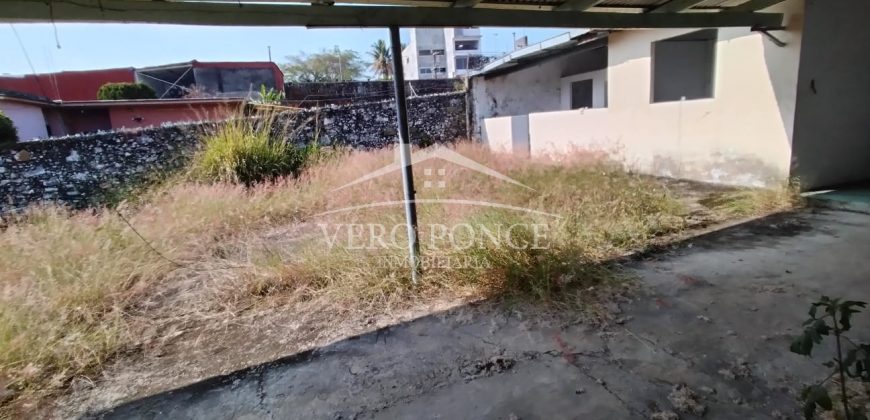 (Rentado) Calle 10 Avenida 1 / Local en Renta (2310-708)