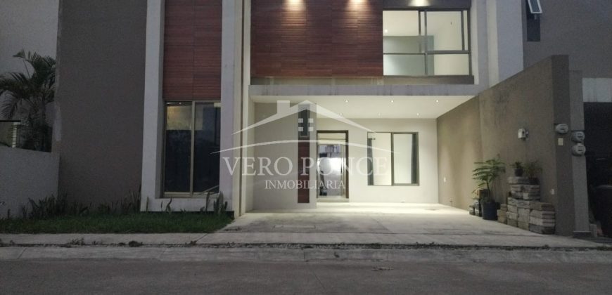 (Rentada) Finca Real / Casa en Renta (2310-711)