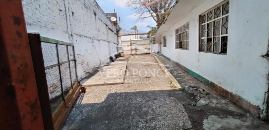 Zona Industrial / Inmueble en Venta (2319-720)