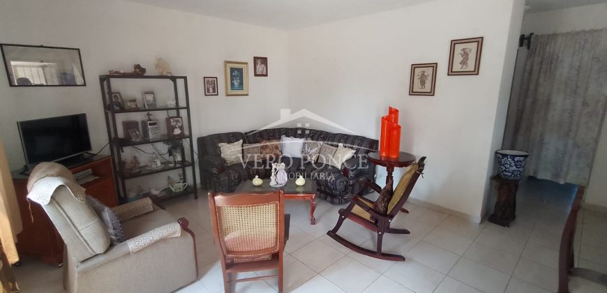 (Rentada) Longinos / Casa en Renta (2301-730)