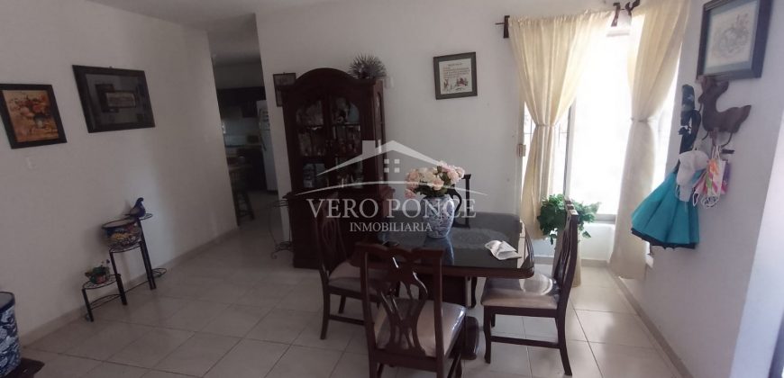 (Rentada) Longinos / Casa en Renta (2301-730)