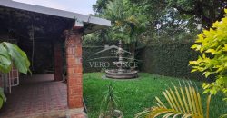 Villa Paraíso / Casa en Venta (2301-740)
