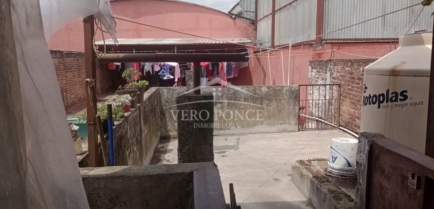 Avenida 6 Calle 25 / Casa en Venta (2303-744)