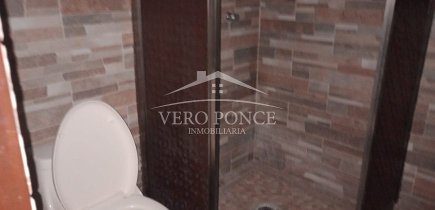 Avenida 4 Calle 1 / Casa en Venta (2303-745)