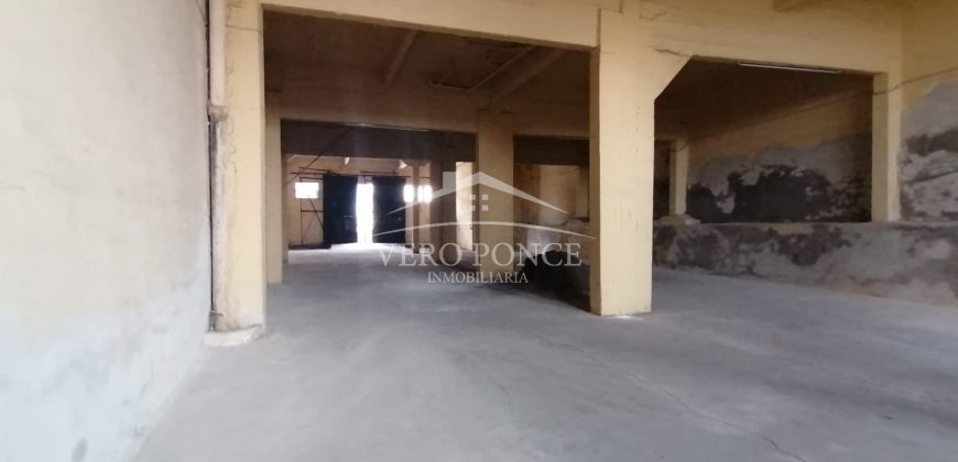 (Rentada) Calle 9 Avenida 11 / Bodega en Renta (2301-748)