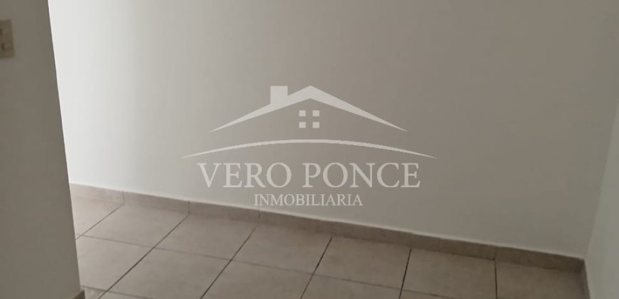 (Rentado) Calle 10 Avenida 2 / Departamento en Renta (2201-116)