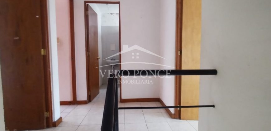 (Rentada) Fraccionamiento Las Palmas / Casa en Renta (2310-759)