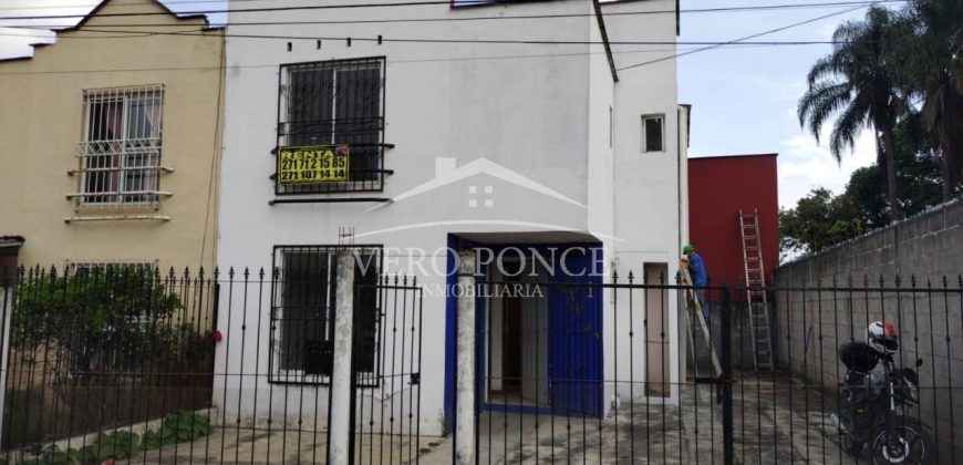 (Rentada) Fraccionamiento Las Palmas / Casa en Renta (2310-759)