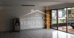 (Rentado) Avenida 11 Calle 8 / Local en Renta (2301-760)