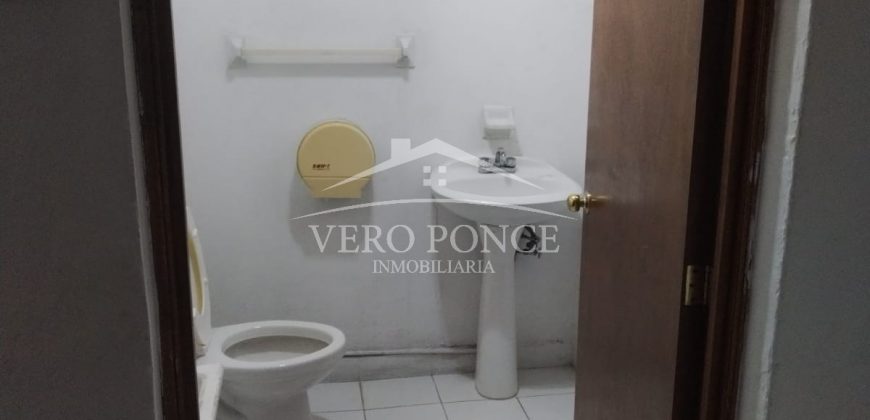 (Rentado) Avenida 1 Centro / Local en Renta (2310-780)