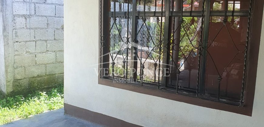 Sabana Larga / Casa en Venta (2301-823)