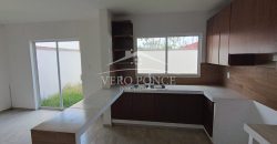 Fraccionamiento Ave de Paraíso / Casa en Venta (2301-833)