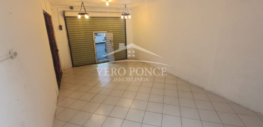 (Rentado) La Esmeralda / Local en Renta (2301-838)