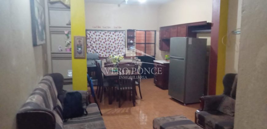 (Rentada) Avenida 10 Calle 15 / Casa en Renta (2301-845)