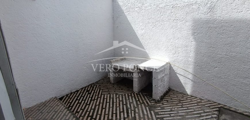 (Rentado) Calle 10 Avenida 2 / Local en Renta (2301-864)