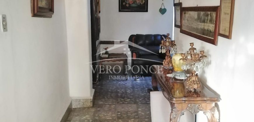 Calle 15 / Casa en Venta (2322-869)