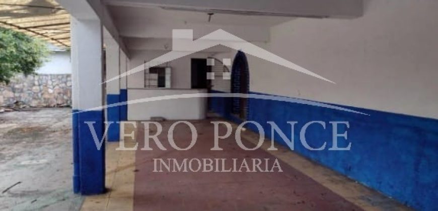 Avenida 3 Calle 4 / Casa en Venta (2322-870)