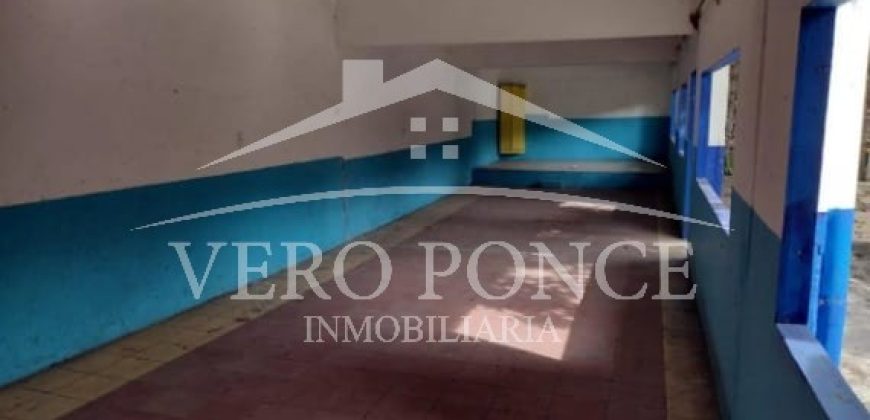 Avenida 3 Calle 4 / Casa en Venta (2322-870)