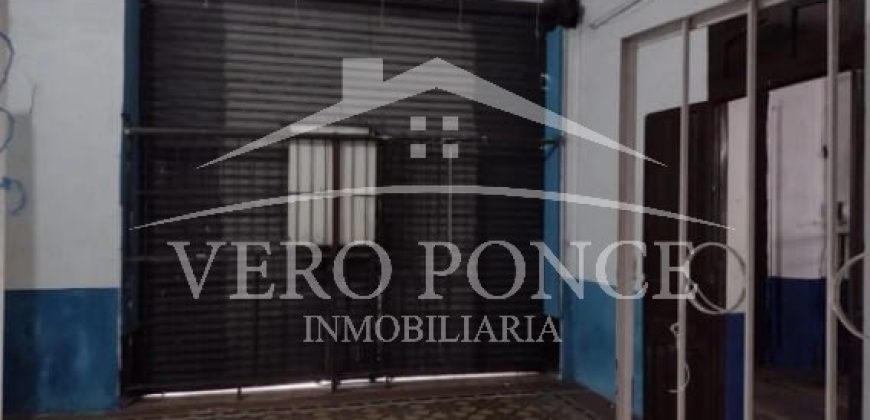 Avenida 3 Calle 4 / Casa en Venta (2322-870)