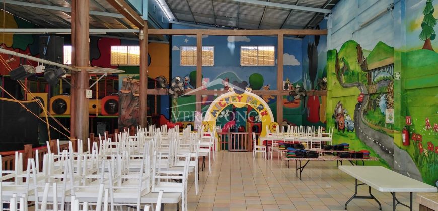 Nuevo Córdoba / Salón en Venta (2322-872)