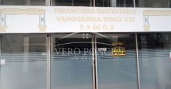 (Rentado) Plaza María Isabel / Local en Renta (2301-877)