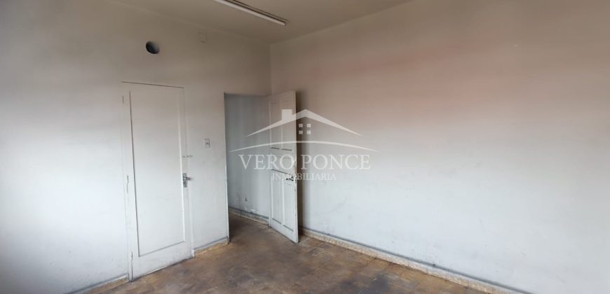 (Rentado) Calle 17 Avenida 1 / Local en Renta (2301-879)