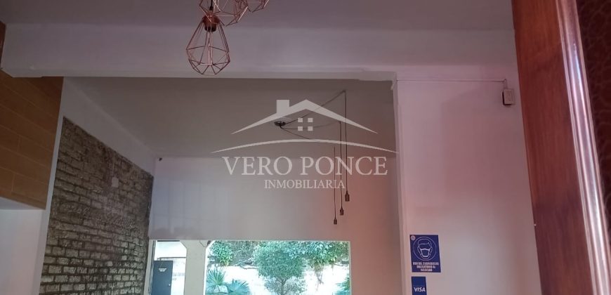 (Rentado) Centro / Local en Renta (2301-885)