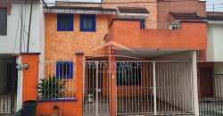 (Rentada) Villa Verde / Casa en Renta (2403-888)