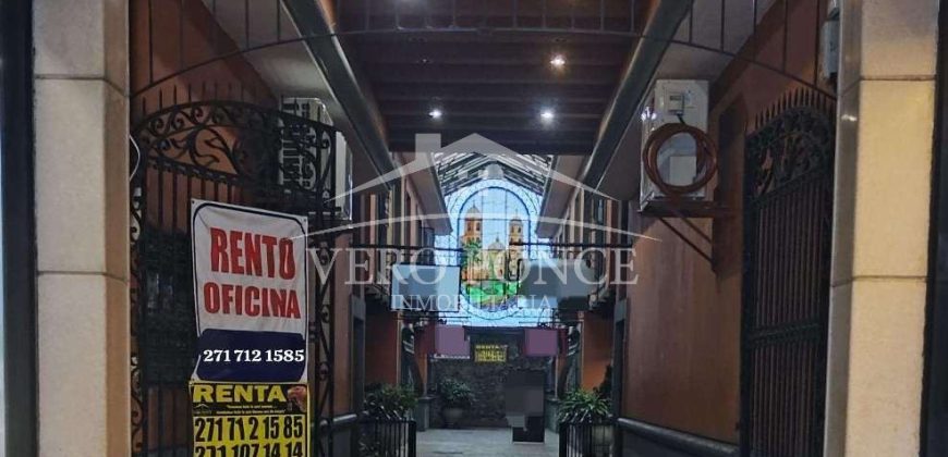 (Rentado) Colonia Centro / Local en Renta (2401-922)
