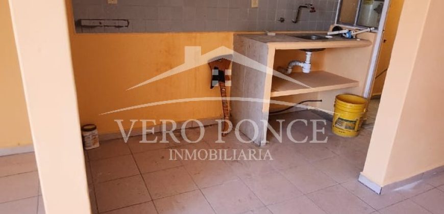 (Rentada) San Román / Casa en Renta (2401-929)