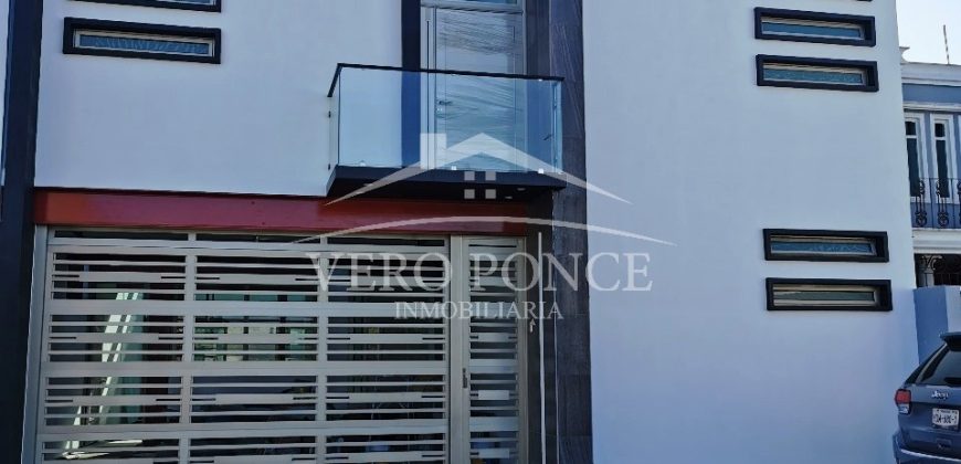 (Rentada) Fraccionamiento Virginia / Casa en Renta (2410-939)