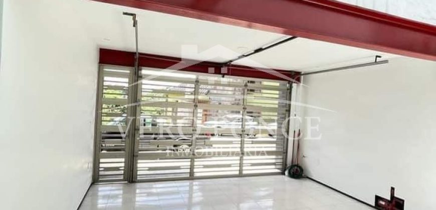 (Rentada) Fraccionamiento Virginia / Casa en Renta (2410-939)