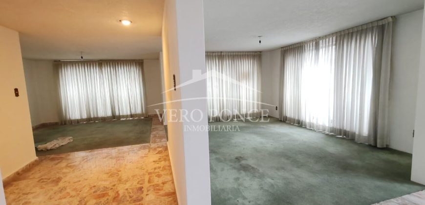 Alameda / Casa en Venta (2403-946)