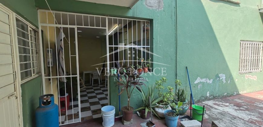 Colonia Centro / Casa en Venta (2410-964)