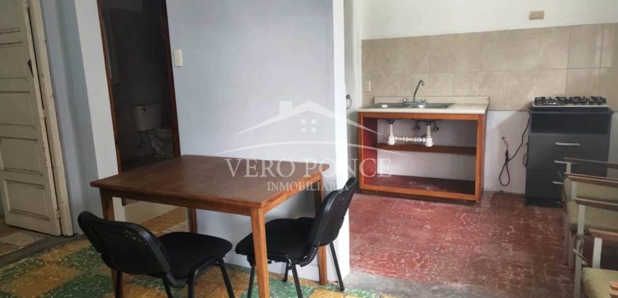 (Rentado) Avenida 3 Calle 14 / Departamento en Renta (2401-203)