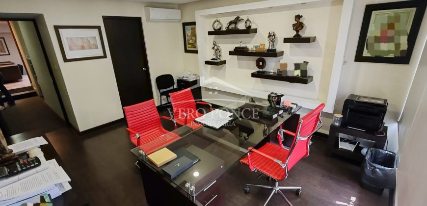 Calle 30 / Dos Caminos / Casa en Venta (2401-204)