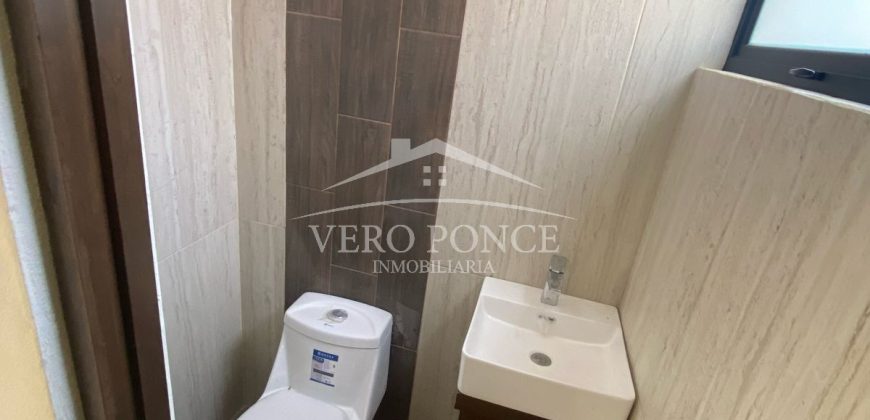 Fraccionamiento Villa Paraíso / Casa en Venta (2401-981)