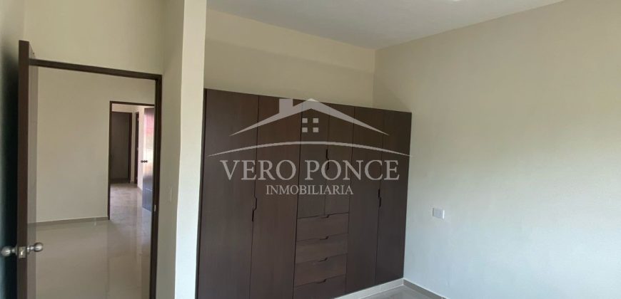 Fraccionamiento Villa Paraíso / Casa en Venta (2401-981)