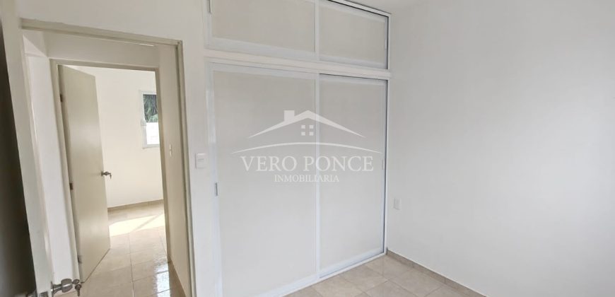 (Rentada) Los Lienzos / Casa en Renta (2401-996)