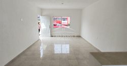 (Rentada) Los Lienzos / Casa en Renta (2401-996)