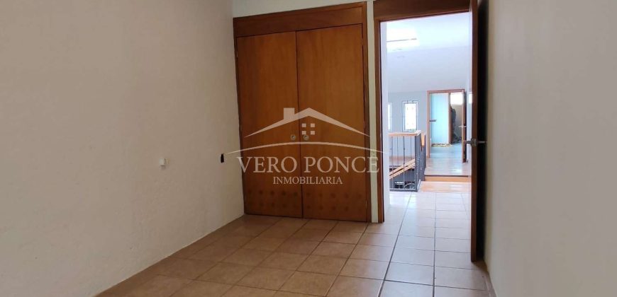 (Rentada) Dos Caminos / Casa en Renta (2410-212)