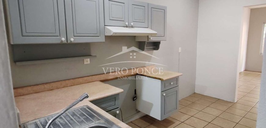 (Rentada) Dos Caminos / Casa en Renta (2410-212)