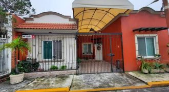 Lomas Verdes / Casa en Venta (2401-218) Lomas Verdes / Casa en Venta (2401-218)