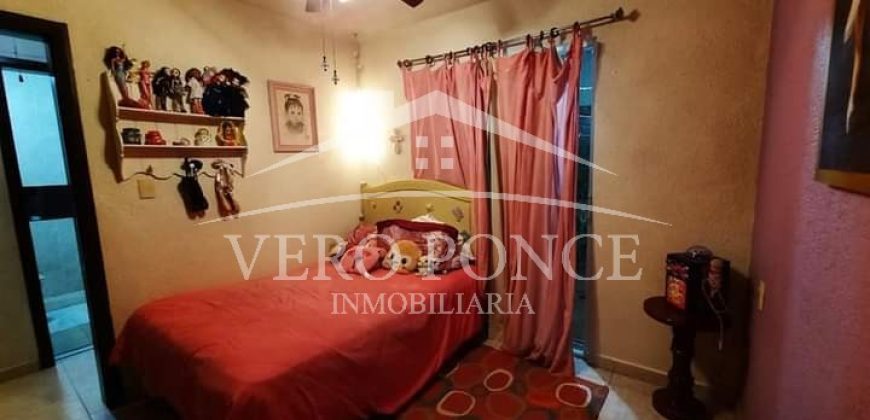 Lomas Verdes / Casa en Venta (2401-218)