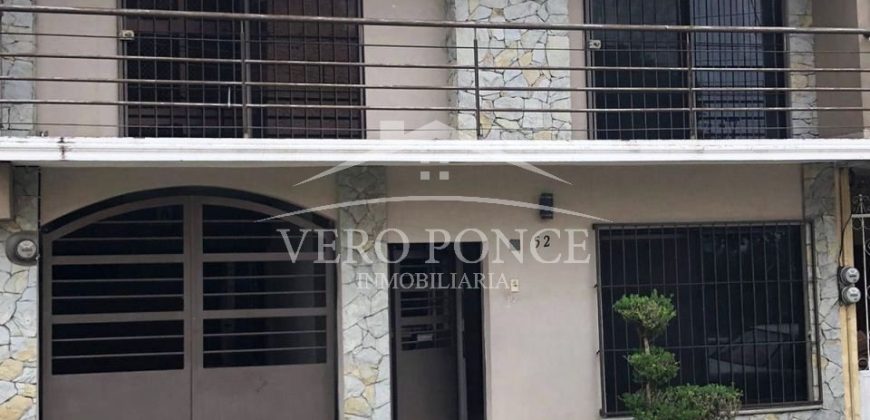 Unidad Jardín / Casa en Venta (2424-246)