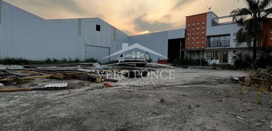 Carretera Córdoba Peñuela / 6100 m2 / Bodega en Venta (2401-272)