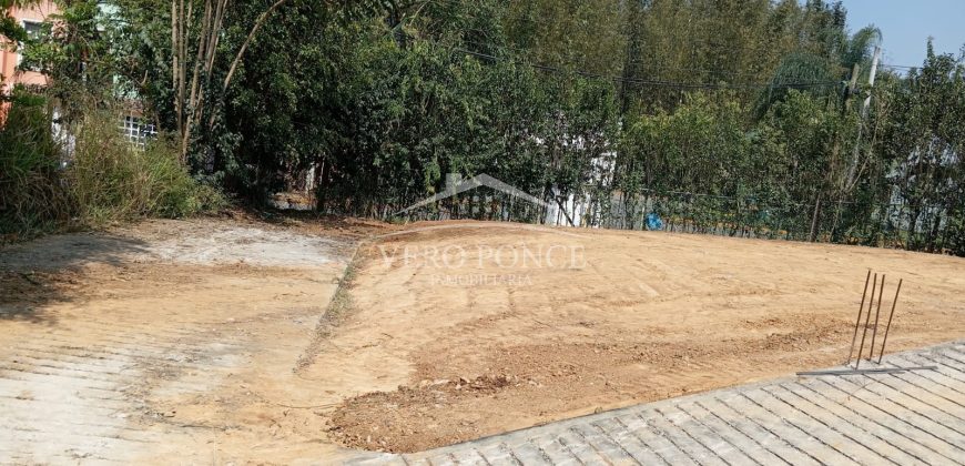 Fraccionamiento Los Arcos / Terreno en Venta (2410-294)